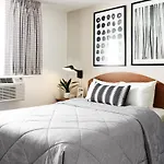 Intown Suites Extended Stay Houston Tx - Jersey Village